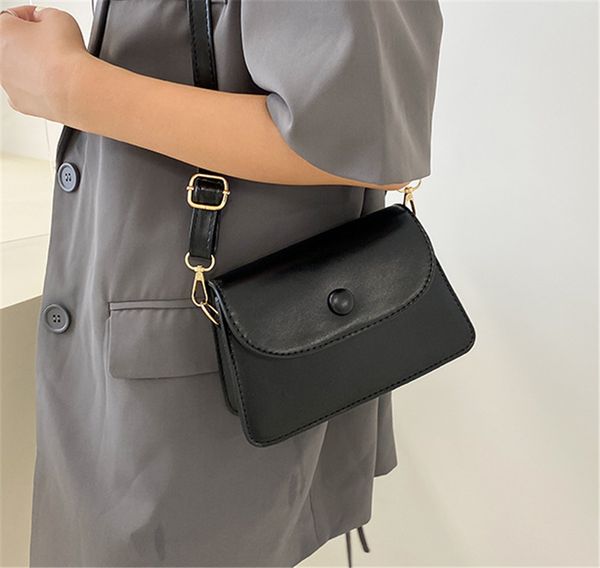 fashion crossbody shoulder bags messenger handbags purse women's bag summer new retro handbag female
fashion crossbody shoulder bags messenger handbags purse women's bag summer new retro handbag female