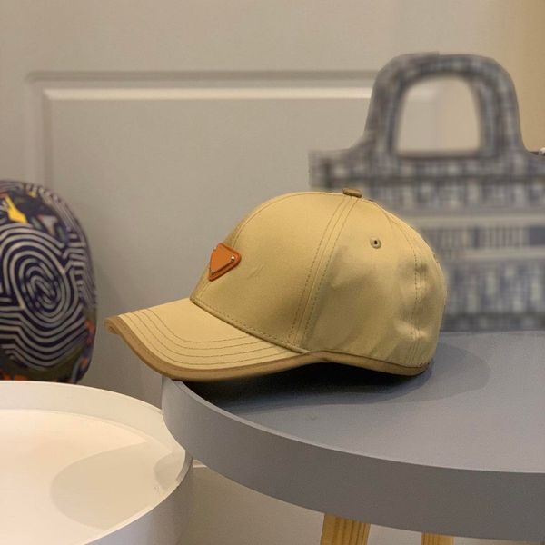 designer men's and women's baseball cap duck tongue caps fashion piece trend adjustable high-quality tourism summer sunshade commo, Blue;gray
designer men's and women's baseball cap duck tongue caps fashion piece trend adjustable high-quality tourism summer sunshade commo, Blue;gray