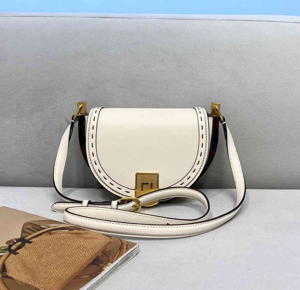 wholesale summer monster versatile cowhide shoulder one saddle net red women's bag luxurys designers bag
wholesale summer monster versatile cowhide shoulder one saddle net red women's bag luxurys designers bag