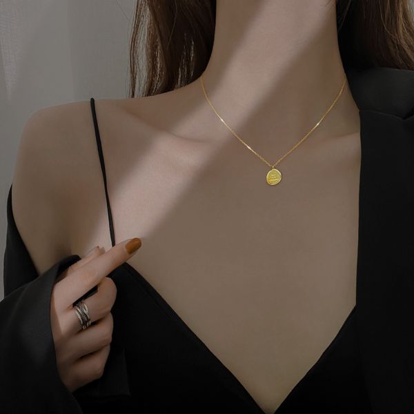 letters round card the niche design feels clavicle necklace female summer necklace chain new tide, Silver
letters round card the niche design feels clavicle necklace female summer necklace chain new tide, Silver