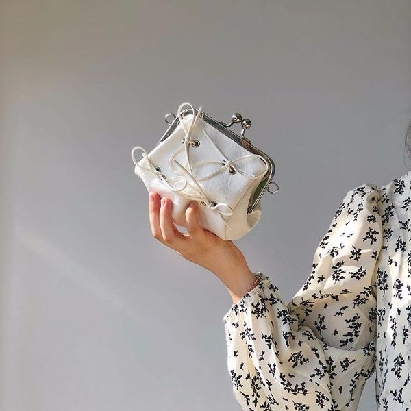 evening bags women's bowknot small white bag fashion designer ladies chain shoulder crossbody female mini clip handbags clutch purses
evening bags women's bowknot small white bag fashion designer ladies chain shoulder crossbody female mini clip handbags clutch purses