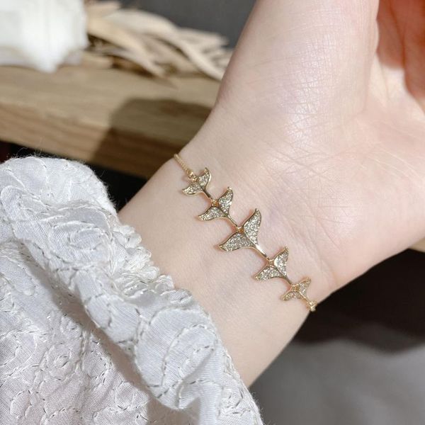 link, chain korea explosive fishtail girls bracelet design sense ins temperament all-match zircon fairy jewelry for women, Black
link, chain korea explosive fishtail girls bracelet design sense ins temperament all-match zircon fairy jewelry for women, Black