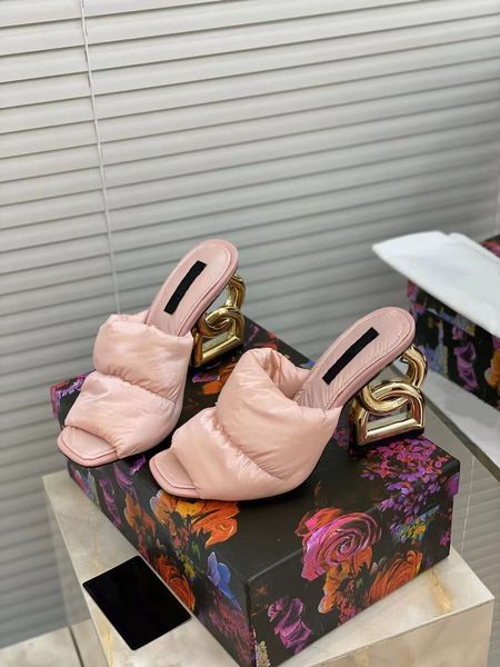 european and american style designer women's high-heeled slippers down material warm delivery bag size 35-42, Black
european and american style designer women's high-heeled slippers down material warm delivery bag size 35-42, Black