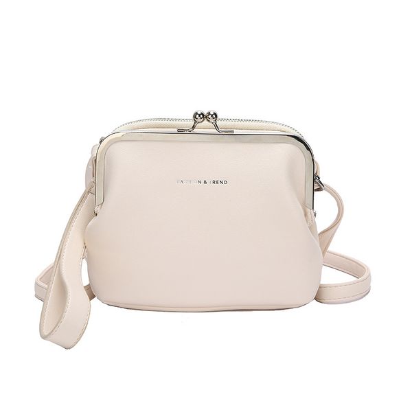 3pcs messenger bags women pu letter prints large capacity hasp shoulder bag mix color
3pcs messenger bags women pu letter prints large capacity hasp shoulder bag mix color
