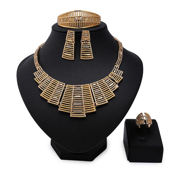 earrings & necklace right noble gold jewelry set wholesale 2021 nigerian wedding woman accessories fashion african bridal, Silver
earrings & necklace right noble gold jewelry set wholesale 2021 nigerian wedding woman accessories fashion african bridal, Silver