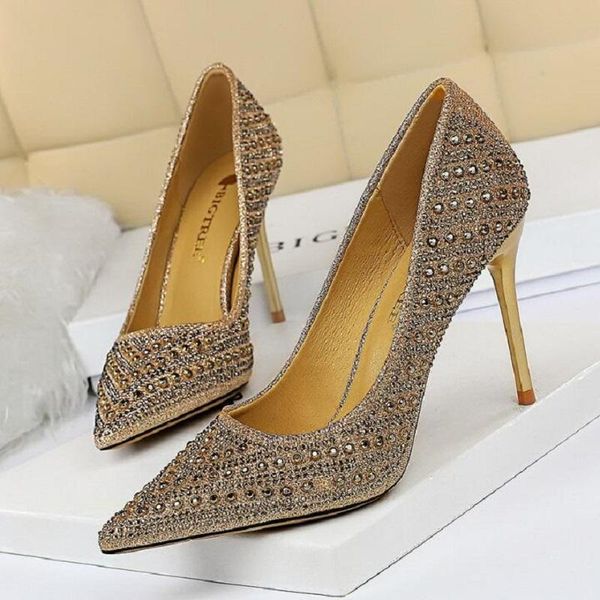 dress shoes european america style fashion shallow pointed toe rivet bling nightclub women pumps ladies super high heels 20210508, Black
dress shoes european america style fashion shallow pointed toe rivet bling nightclub women pumps ladies super high heels 20210508, Black