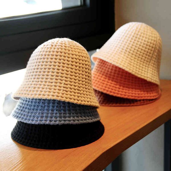 hat female autumn and winter new warm wool hat pure color casual knitting basin simple bucket, Blue;gray
hat female autumn and winter new warm wool hat pure color casual knitting basin simple bucket, Blue;gray