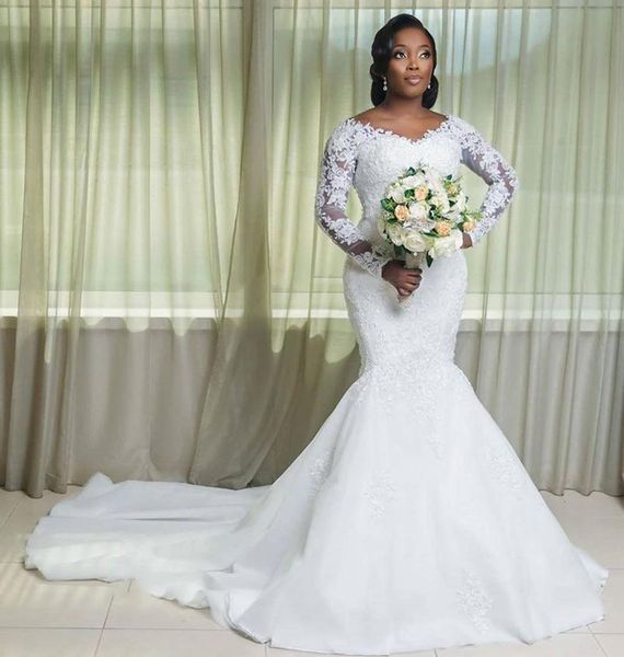 vintage 2021 plus size mermaid wedding dresses bridal gowns with detachable train v neck long sleeve lace appliqued robe de mariée, White
vintage 2021 plus size mermaid wedding dresses bridal gowns with detachable train v neck long sleeve lace appliqued robe de mariée, White