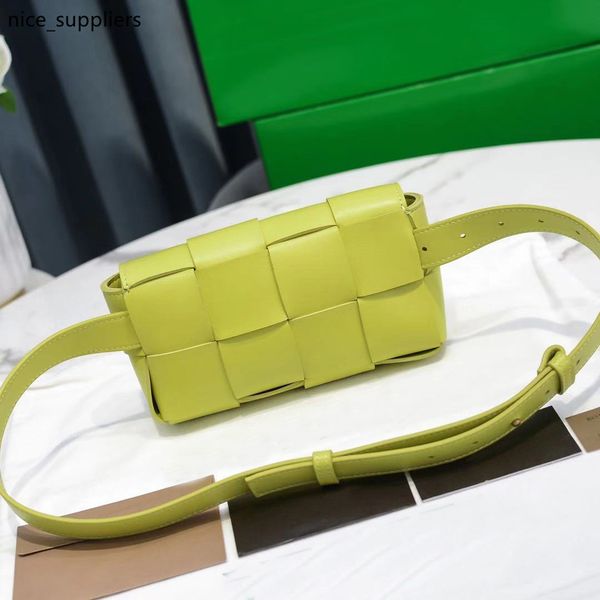 popular kiwi color purse waist bags intrecciato nappa leather cassette belt bag waist bags men women leather sport runner fanny bag
popular kiwi color purse waist bags intrecciato nappa leather cassette belt bag waist bags men women leather sport runner fanny bag