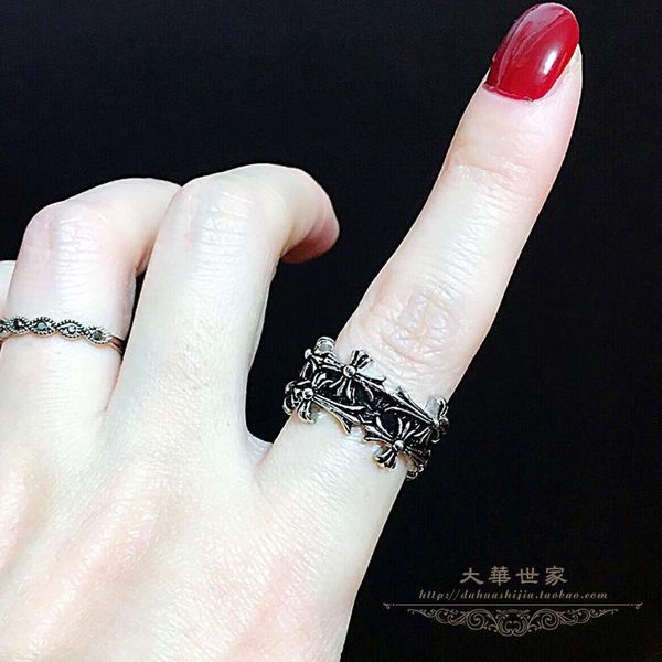 party favor chrome/hearts rings new personalized cross ring female index finger fashion versatile jewelry gift
party favor chrome/hearts rings new personalized cross ring female index finger fashion versatile jewelry gift