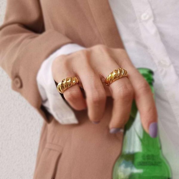 wedding rings irregular croissants chunky circle geometric for women textured minimalist 2021 jewelry, Slivery;golden
wedding rings irregular croissants chunky circle geometric for women textured minimalist 2021 jewelry, Slivery;golden