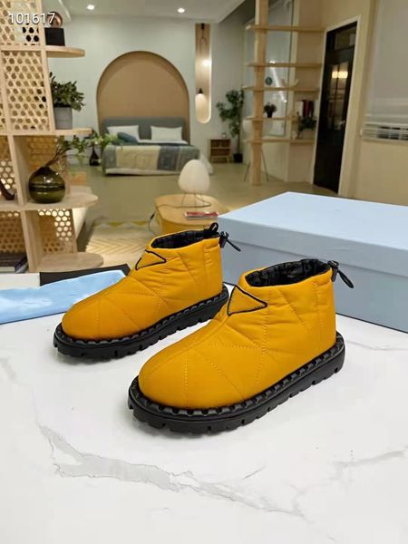 2023 designer luxury sneaker men women casual shoes genuine leather sneakers party velvet 0617, Black
2023 designer luxury sneaker men women casual shoes genuine leather sneakers party velvet 0617, Black