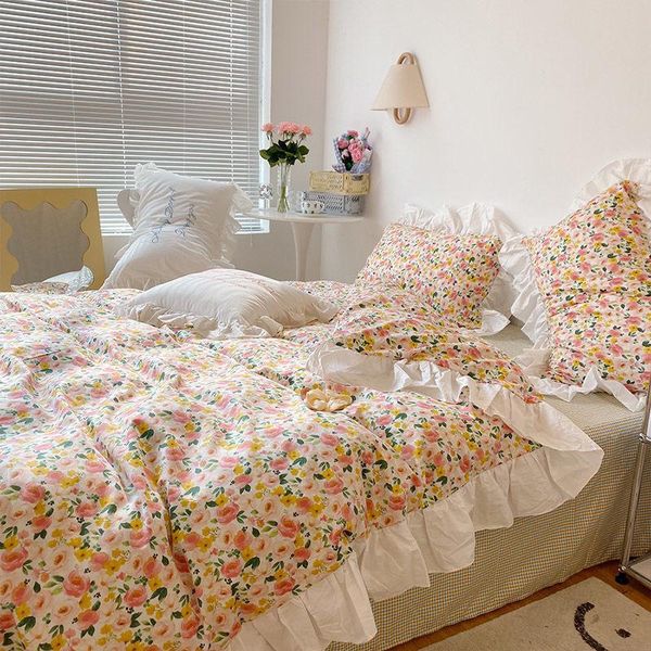 bedding sets french romantic princess style, lace bedspread, three or four piece cotton
bedding sets french romantic princess style, lace bedspread, three or four piece cotton