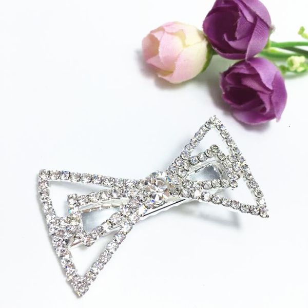 water drill hairpin bangs hairpin headdress bow flower duck bill hairpin, Golden;silver
water drill hairpin bangs hairpin headdress bow flower duck bill hairpin, Golden;silver