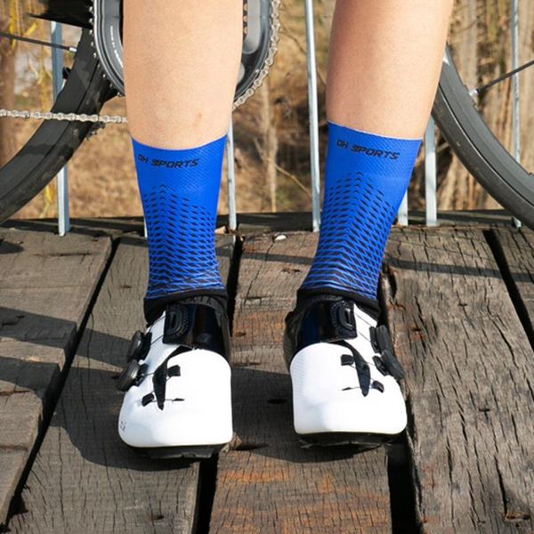 sports socks anti slip cycling sneakers breathable professional bike sock compression bicycle outdoor running sport men women, Black
sports socks anti slip cycling sneakers breathable professional bike sock compression bicycle outdoor running sport men women, Black