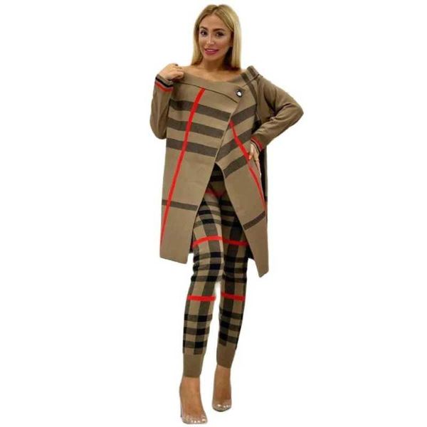 2 pieces women's knitwear buttoned cachet and pants double flexible suit set striped turkey dubai fashion clothing set 210929, White
2 pieces women's knitwear buttoned cachet and pants double flexible suit set striped turkey dubai fashion clothing set 210929, White