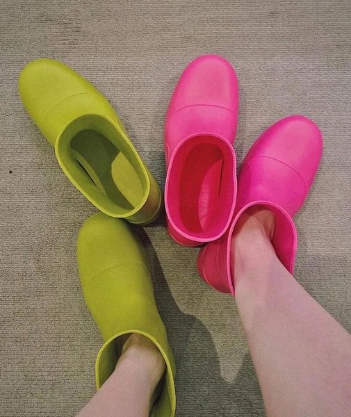 chelsea boots womens candy solid colors pink black pistachio frost yellow fashion outdoor platform martin ankle boot round toes waterproof
chelsea boots womens candy solid colors pink black pistachio frost yellow fashion outdoor platform martin ankle boot round toes waterproof