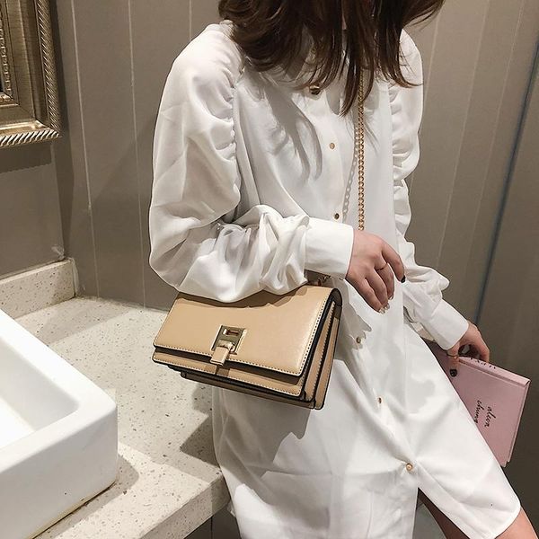 new fashion ladies one-shoulder messenger bag handbag large capacity ladies handbag soft leather bucket bag casual classic
new fashion ladies one-shoulder messenger bag handbag large capacity ladies handbag soft leather bucket bag casual classic
