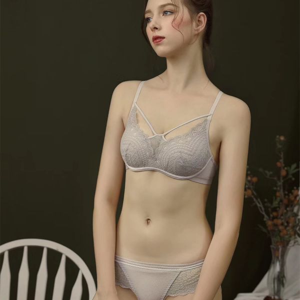 fashion design new french style lace rimless set, comfortable and traceless gathered upper support side closed bra, Red;black
fashion design new french style lace rimless set, comfortable and traceless gathered upper support side closed bra, Red;black