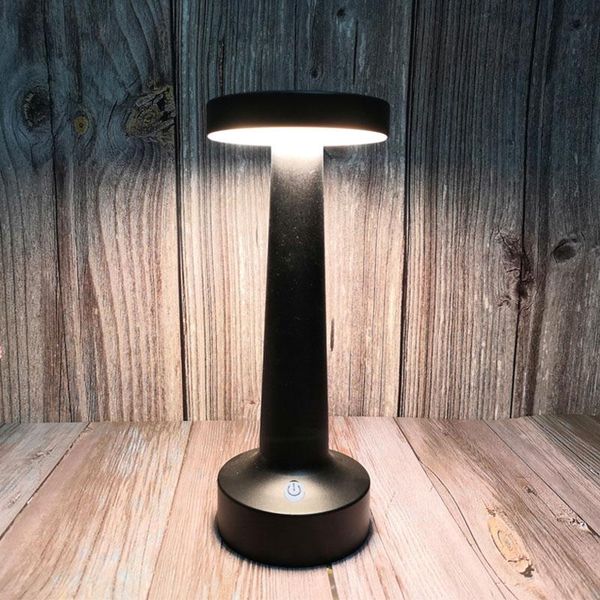 2021 usb rechargeable waterproof metal led desk lamp dimmable table lamps home decor modern restaurant led dinning lamps
2021 usb rechargeable waterproof metal led desk lamp dimmable table lamps home decor modern restaurant led dinning lamps