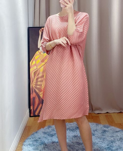 2021 summer dress fine 43y4, Black;gray
2021 summer dress fine 43y4, Black;gray