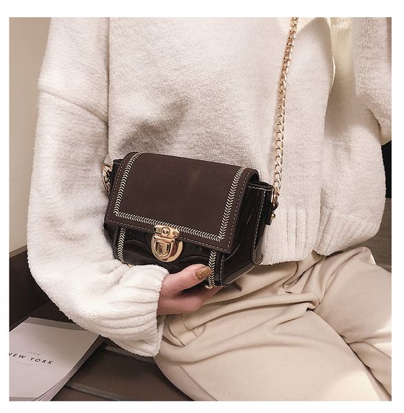 hbp fashion bagsolid color flip saddle bag women fashion new high-quality pu leather women's designer handbag vintage shoulder messenge
hbp fashion bagsolid color flip saddle bag women fashion new high-quality pu leather women's designer handbag vintage shoulder messenge