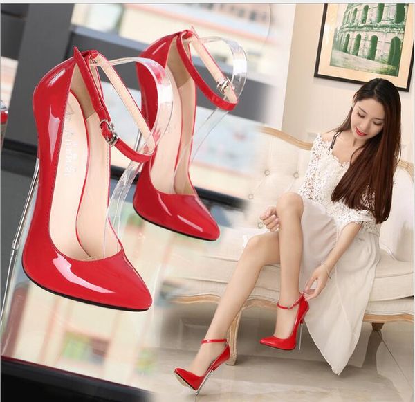 b114 collection womens rubber slip-on heeled slippers jelly platform sandals with low block heel size euro 35-43, Black
b114 collection womens rubber slip-on heeled slippers jelly platform sandals with low block heel size euro 35-43, Black