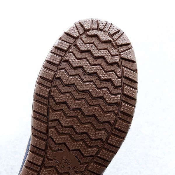 mens boots platform slip on warm winter shoes men antiskid waterproof light weight velvet soft snow boots for male 2019 new, Black
mens boots platform slip on warm winter shoes men antiskid waterproof light weight velvet soft snow boots for male 2019 new, Black