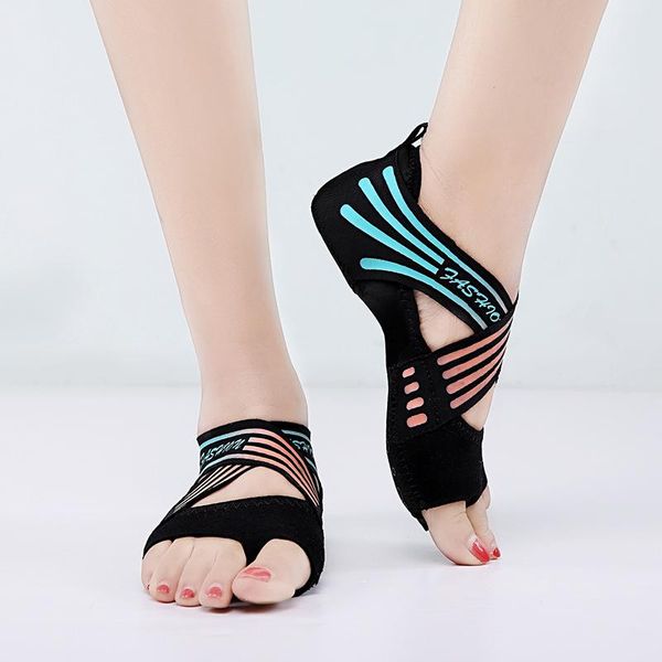 sports socks colorvalue multi contrast color non-flip yoga toeless non skid sticky grip pilates sock speical sport for women, Black
sports socks colorvalue multi contrast color non-flip yoga toeless non skid sticky grip pilates sock speical sport for women, Black