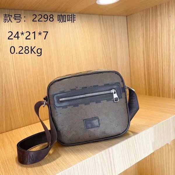 shoulder luxurys designers womens menger bag fashion mens lady totes purse handbags crossbody backpack wallet
shoulder luxurys designers womens menger bag fashion mens lady totes purse handbags crossbody backpack wallet
