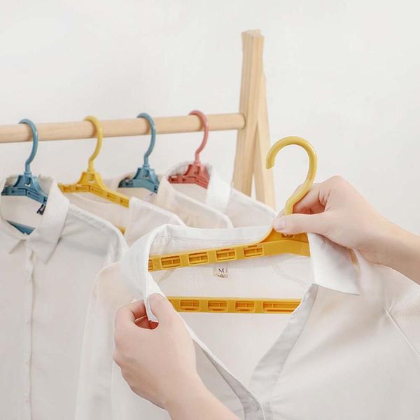 seamless towel clothes storage hanger non-slip wet and dry drying rack rotatable retractable household tool scarf holder hangers & racks
seamless towel clothes storage hanger non-slip wet and dry drying rack rotatable retractable household tool scarf holder hangers & racks