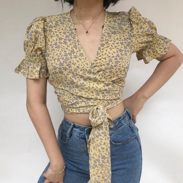 women's blouses & shirts vintage boho floral v-neck wrap belt strap crop bodycon ruffle short sleeve 2021 blouse shirt blusas bow cardi, White
women's blouses & shirts vintage boho floral v-neck wrap belt strap crop bodycon ruffle short sleeve 2021 blouse shirt blusas bow cardi, White