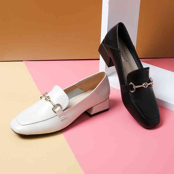 dress shoes british style leather mid heels pumps women thick heel autumn soft loafers women's large size j895, Black
dress shoes british style leather mid heels pumps women thick heel autumn soft loafers women's large size j895, Black