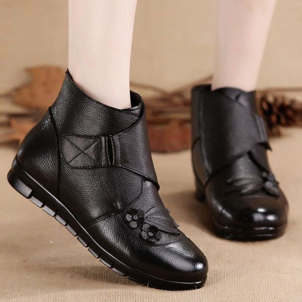 boots first layer cow leather middle women's shoes flat bottomed short warm cotton thick, Black
boots first layer cow leather middle women's shoes flat bottomed short warm cotton thick, Black