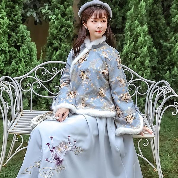 2021 new republic style women's clothing improved cheongsam long sleeve winter retro girl's daily thickened dress set, Black;gray
2021 new republic style women's clothing improved cheongsam long sleeve winter retro girl's daily thickened dress set, Black;gray