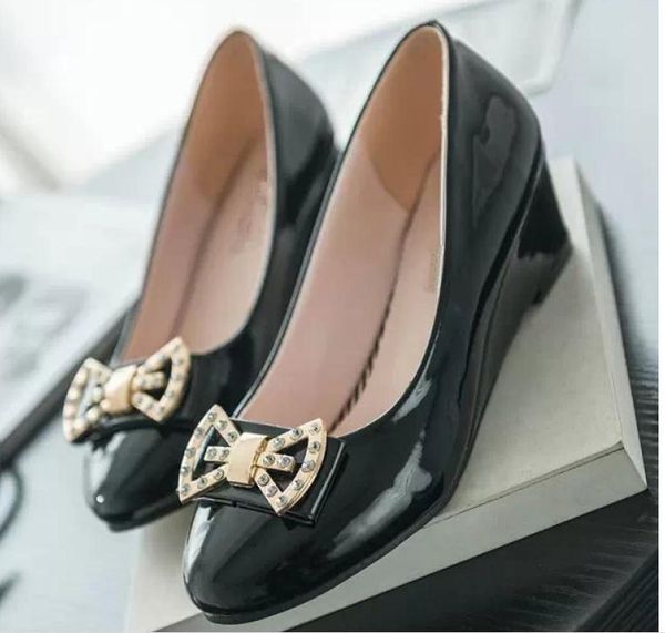 dress shoes 2021 women's in spring and autumn with style fashion middle heel slope round head bowknot, Black
dress shoes 2021 women's in spring and autumn with style fashion middle heel slope round head bowknot, Black