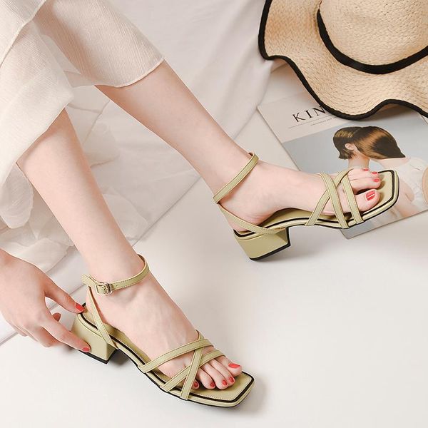 sandals summer 2021 women's high-heeled with thin straps, thick heels, square toe, large size 41-42 elegant shoes, Black
sandals summer 2021 women's high-heeled with thin straps, thick heels, square toe, large size 41-42 elegant shoes, Black