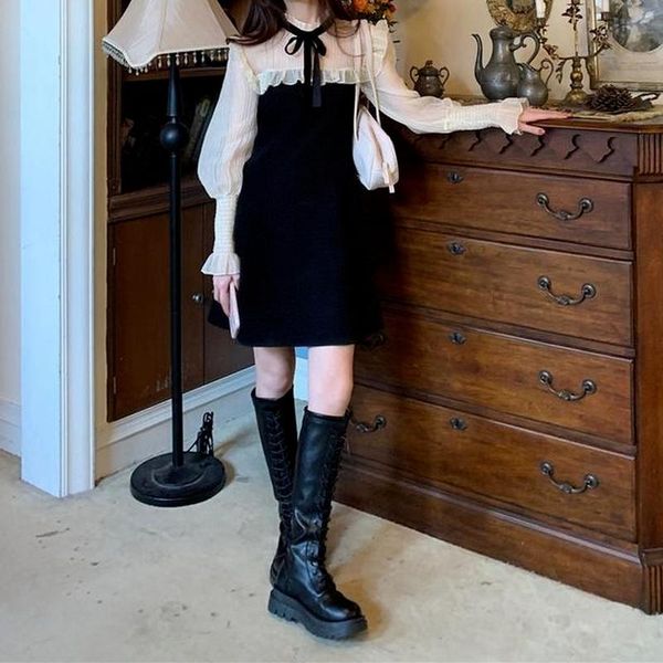 casual dresses qweek vintage elegant lace mini dress women korean fashion patchwork black bow tie short 2021 autumn vestidos clothes, Black;gray
casual dresses qweek vintage elegant lace mini dress women korean fashion patchwork black bow tie short 2021 autumn vestidos clothes, Black;gray