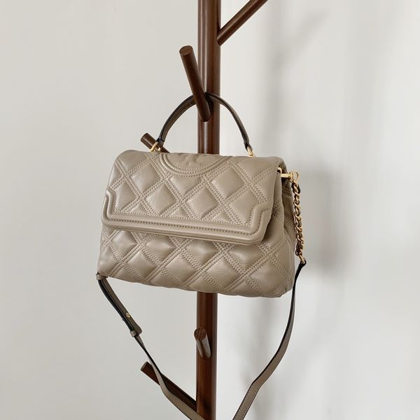 wholesale product tiramisu full sheepskin rhombic design chain portable messenger one shoulder tbs women's bag factory luxuryss designe
wholesale product tiramisu full sheepskin rhombic design chain portable messenger one shoulder tbs women's bag factory luxuryss designe