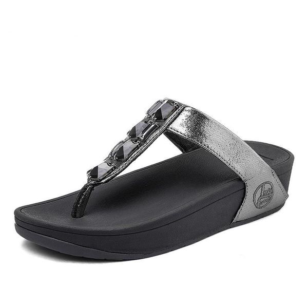 2021 new women flip flops summer flat platform shoes woman outside slippers fashion crystal silver flip flops women footwear, Black
2021 new women flip flops summer flat platform shoes woman outside slippers fashion crystal silver flip flops women footwear, Black