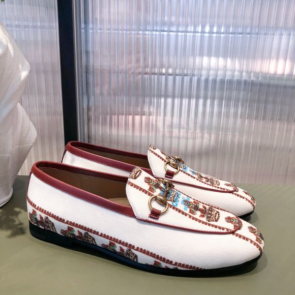 ladies brand shoes fashion luxury comfortable classic designer comfortable low cut lazy outdoor women's shoes, Red;white
ladies brand shoes fashion luxury comfortable classic designer comfortable low cut lazy outdoor women's shoes, Red;white