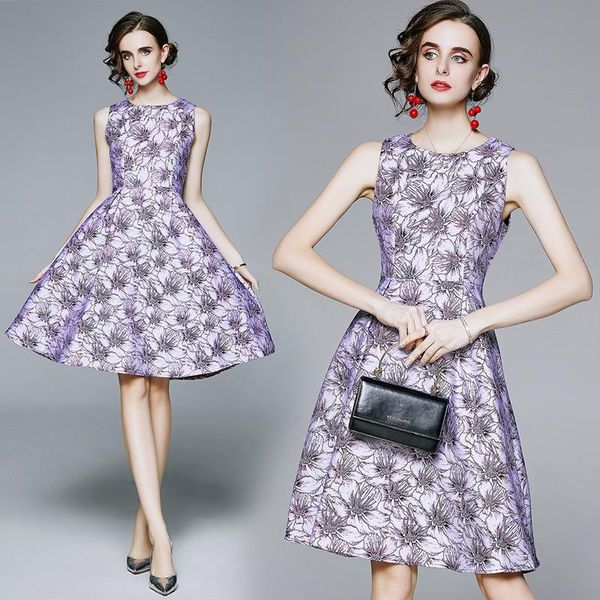 summer runway vintage floral jacquard sleeveless crew round o neck women ladies party casual evening mini vest skater dress dresses, Black;gray
summer runway vintage floral jacquard sleeveless crew round o neck women ladies party casual evening mini vest skater dress dresses, Black;gray