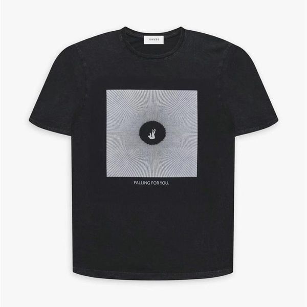 men's t-shirts 21ss black falling for you tee men women 1:1 graphic print back text logo, White;black
men's t-shirts 21ss black falling for you tee men women 1:1 graphic print back text logo, White;black