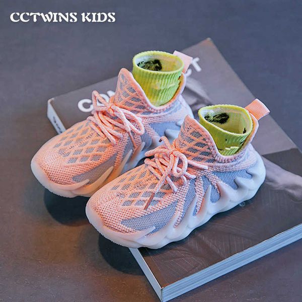 kids sneakers 2021 spring summer boys girls fashion brand sports running trainer breathable soft sole flats baby shoes 21-38 g1025, Black;red
kids sneakers 2021 spring summer boys girls fashion brand sports running trainer breathable soft sole flats baby shoes 21-38 g1025, Black;red