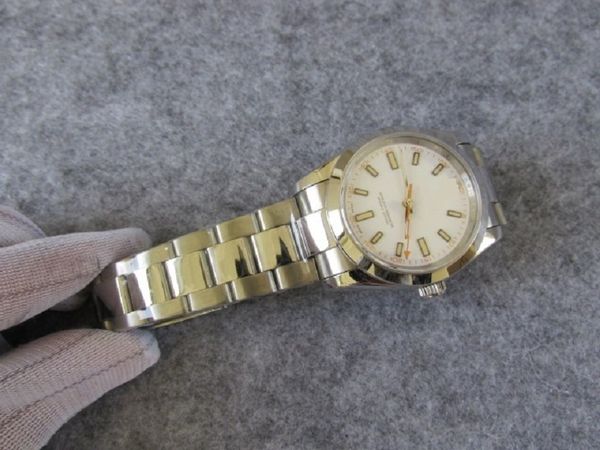 40mm 36mm men watches wristwatch 116400 men's watch 2836 automatic movement white dial sapphire crystal bracelet waterproof, Slivery;brown
40mm 36mm men watches wristwatch 116400 men's watch 2836 automatic movement white dial sapphire crystal bracelet waterproof, Slivery;brown