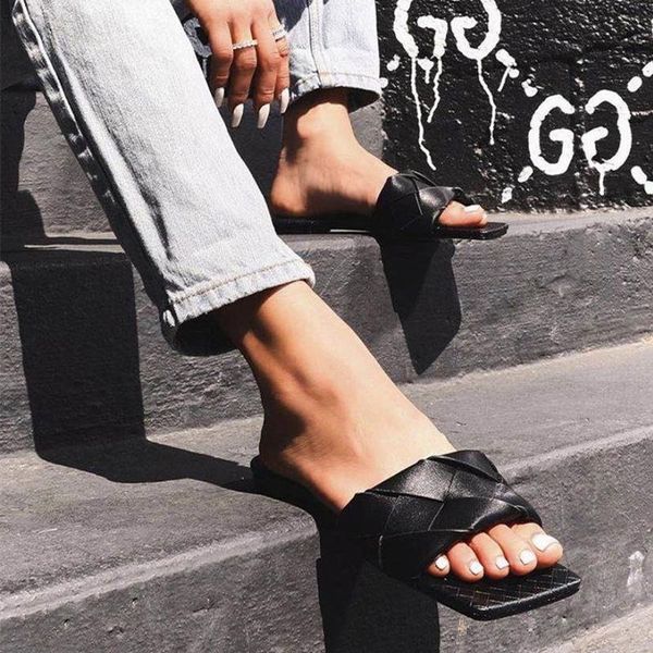 slippers summer sandals for women 2021 chaussures femmes lattice pantunflas dames luxury slides tong sloffen babuchas, Black
slippers summer sandals for women 2021 chaussures femmes lattice pantunflas dames luxury slides tong sloffen babuchas, Black