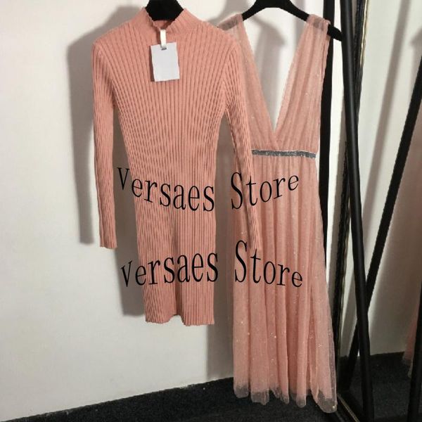 work dresses 2021 luxury design elegant temperament two piece suit women's knitted sweater + color diamond drill mesh suspender dress, White;black
work dresses 2021 luxury design elegant temperament two piece suit women's knitted sweater + color diamond drill mesh suspender dress, White;black