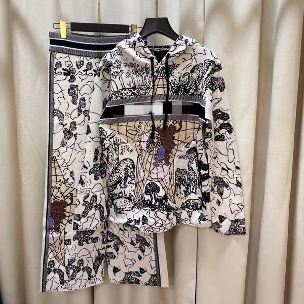 2021 autumn winter hooded long sleeve luxury women's two piece pants brand same style designer two piece sets 1022-4, White
2021 autumn winter hooded long sleeve luxury women's two piece pants brand same style designer two piece sets 1022-4, White