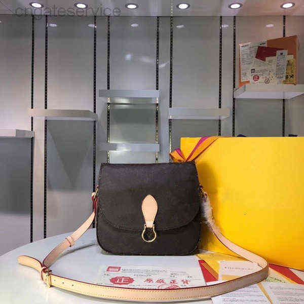 original outdoor bags uality handbags purses lu s cloud flip bag women tote postman package real leather
original outdoor bags uality handbags purses lu s cloud flip bag women tote postman package real leather