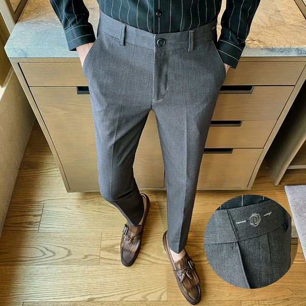 business dress pants for fine men casual fit suit 2021 embroidered solid color formal social office pantalon homme b64n, Black
business dress pants for fine men casual fit suit 2021 embroidered solid color formal social office pantalon homme b64n, Black